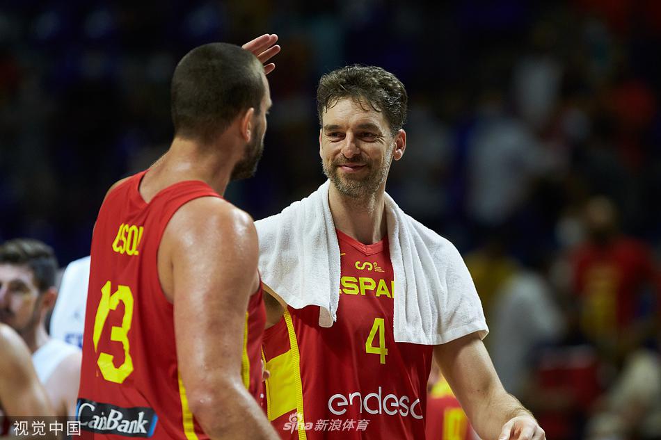 喬治：哈利伯頓是超級巨星 未來的NBA門面 他會(huì)繼續(xù)證明自己的