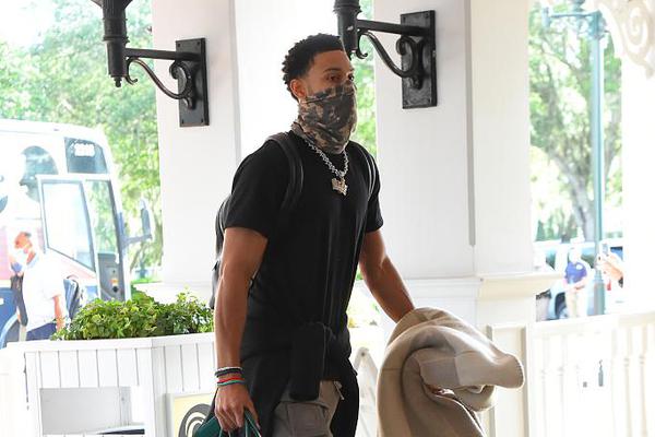 湖人舊將！42歲胡爾塔斯西甲季后賽砍39分6助 今年還斬獲聯(lián)賽MVP