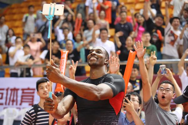 ????名記：一位高管告訴我 今年夏天的NBA會(huì)非常爆炸