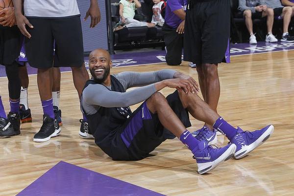 ????名記：一位高管告訴我 今年夏天的NBA會(huì)非常爆炸