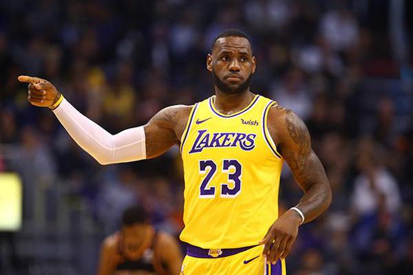 喬治：哈利伯頓是超級巨星 未來的NBA門面 他會(huì)繼續(xù)證明自己的